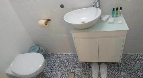 Appartement Banker'S Boutique à Haïfa Extérieur photo